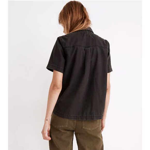 Madewell Denim Short-Sleeve Back-Pleat Shirt in Lunar Wash Size Large Collared - Picture 2 of 10